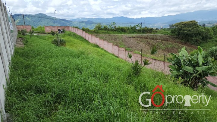 Venta de lote de 800 m2 en Tres Ríos, Cartago